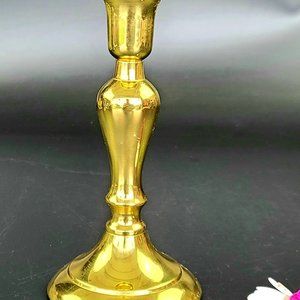 Vintage- Single - Beautiful Shape Brass Candlestick Holder